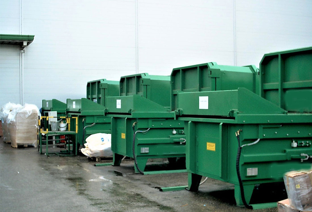 Split Waste Compactor