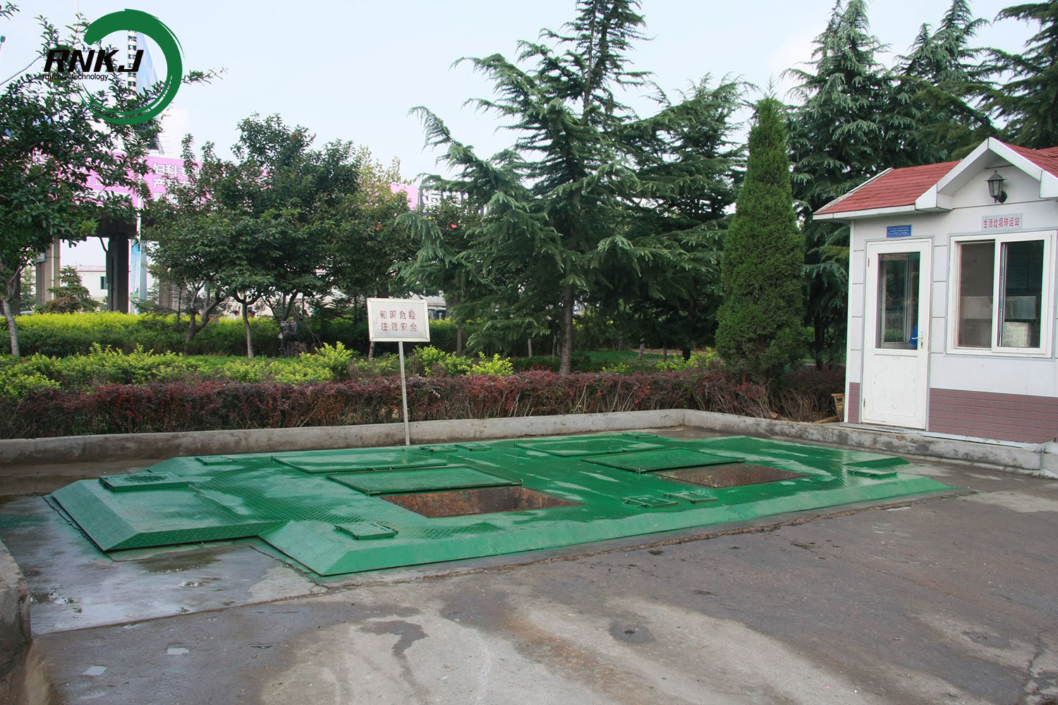 Double Box Underground Garbage Station