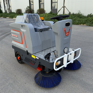 3 Wheel Road Sweeper
