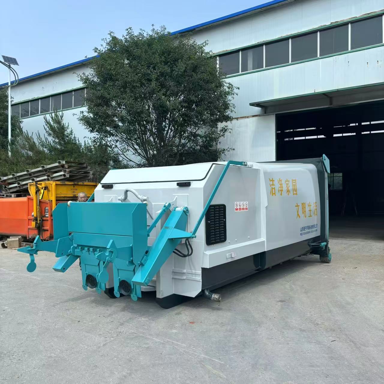 Bucket Garbage Compaction Station