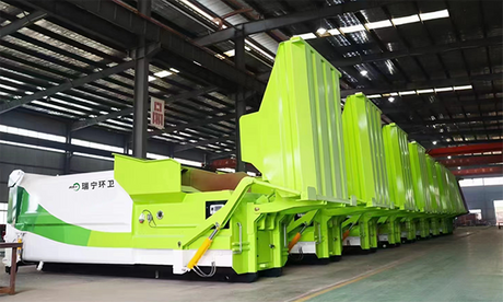 Hopper Trash Compactor.png