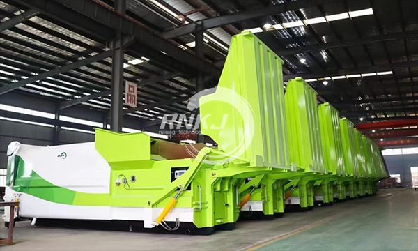 Mobile Garbage Compactor