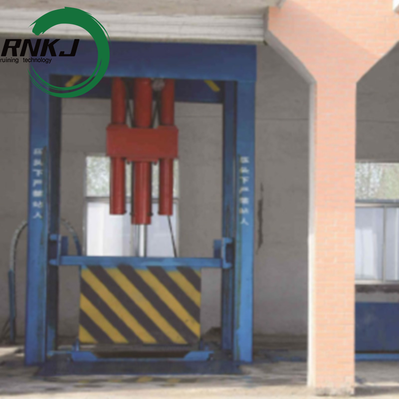 Vertical Waste Compactor