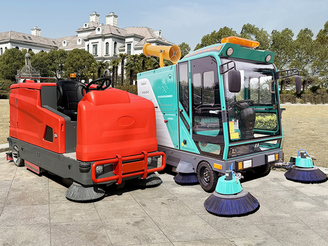 Cleaning Electric Scrubber
