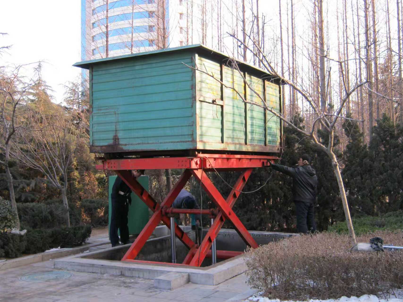 Underground Horizontal Garbage Compactor