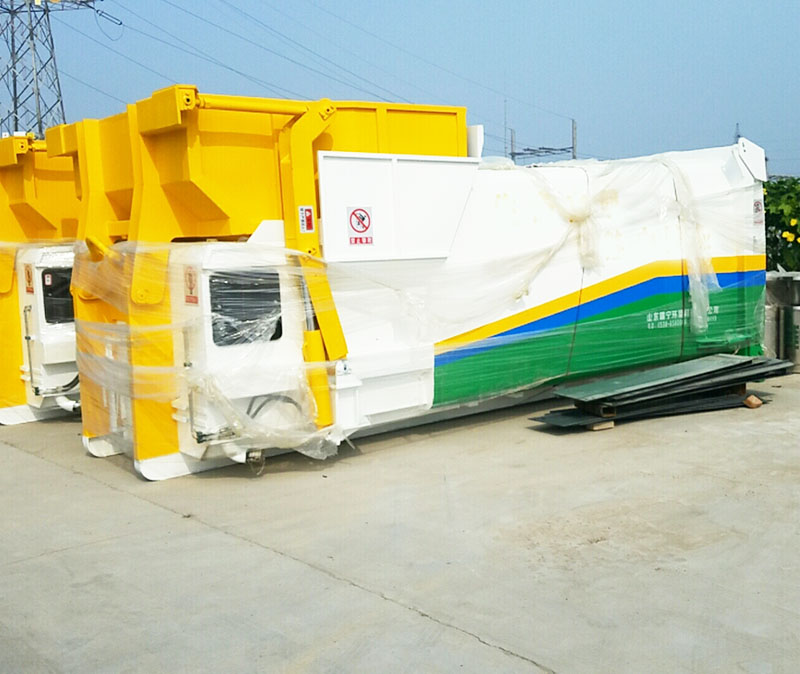 Garbage compactor for industrial use