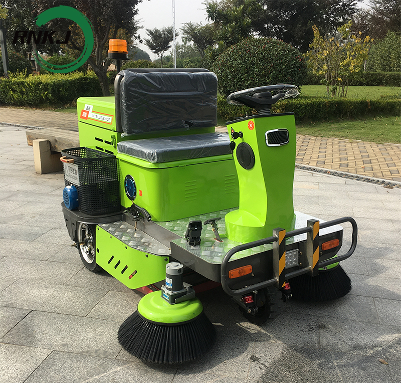 Cleaning Sweeper